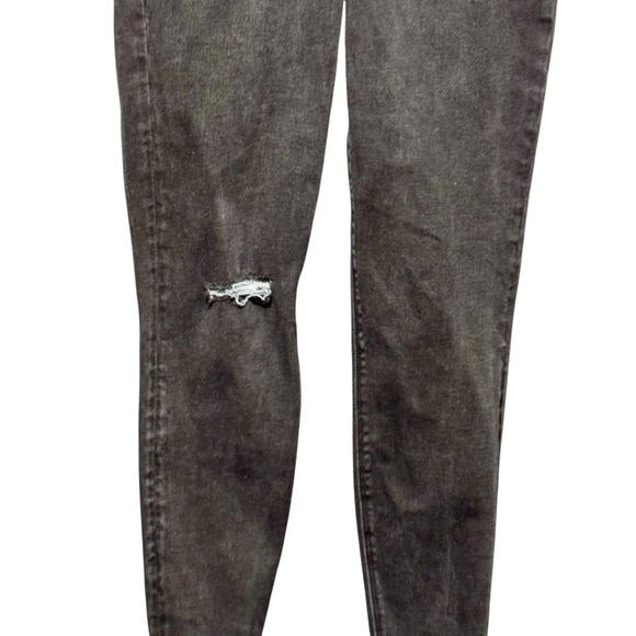 SPANX Vintage Black Distressed High Rise Stretchy Raw Hem Pull On Jeans Small - Picture 10 of 13